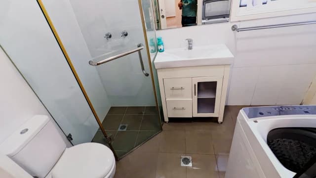 Share room
