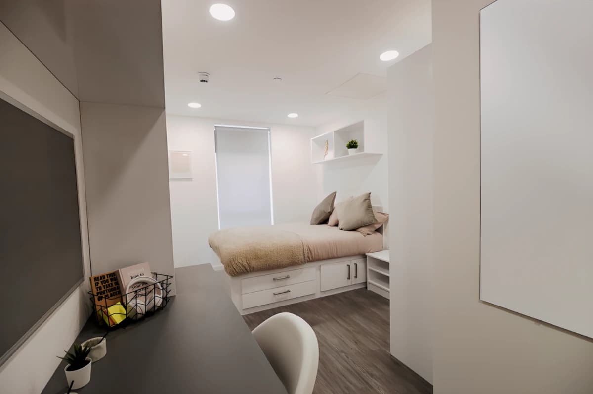 7 Bed Classic En-suite