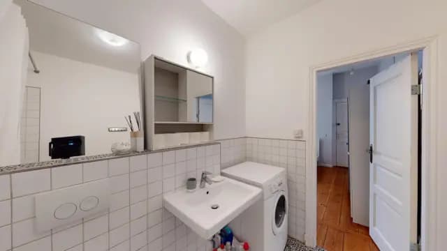 Bright studio with balcony near Viktoriapark