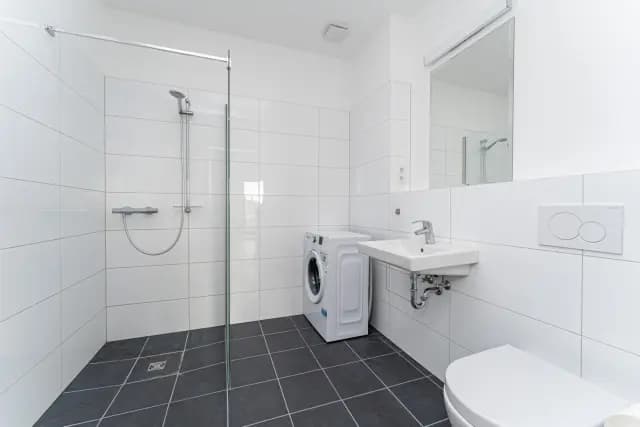Bright and cosy rooftop studio with balcony in Pankow-Süd