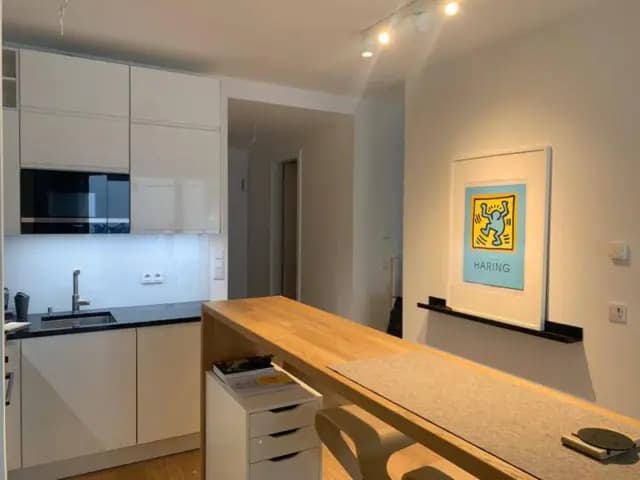 Welcoming studio near the Frankfurter Allee transport station