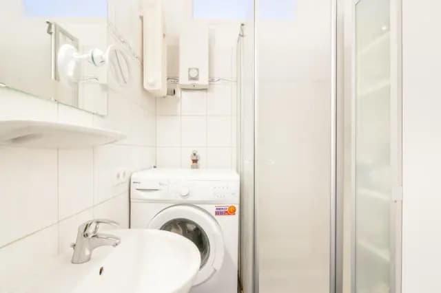 Bright studio flat in Wilmersdorf