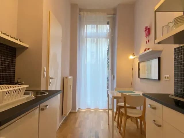 Appealing 1-bedroom apartment in well-connected Prenzlauer Berg