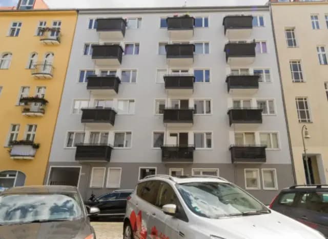 studio in Moabit image 3