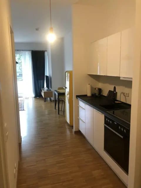 Welcoming studio in Charlottenburg