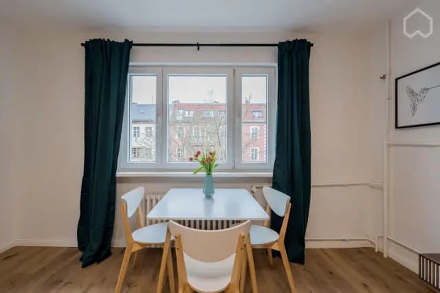 Bright loft in quiet street