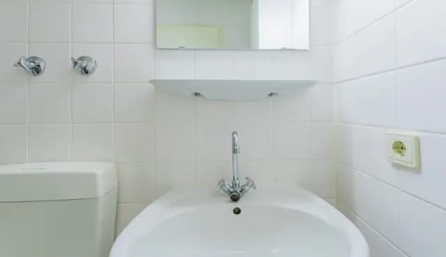 Charming studio with a balcony, in Friedenau
