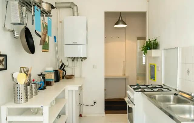 Bright studio with close transportation access in Prenzlauer Berg
