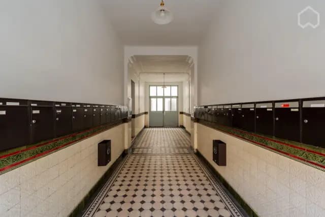 studio in Friedrichshain image 4