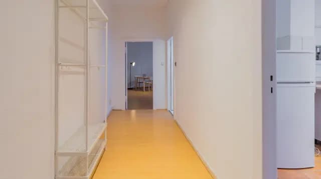 studio in Charlottenburg image 2