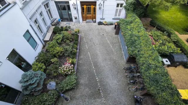 studio in Charlottenburg image 2