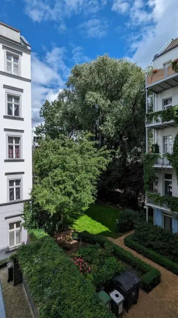 studio in Charlottenburg image 4