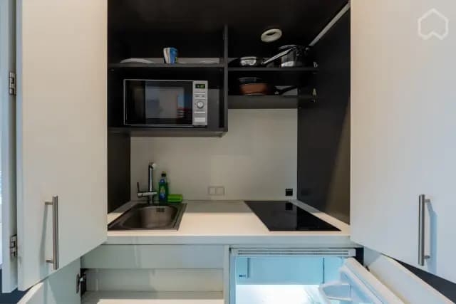 small cozy & pretty studio near Boxhagener Platz