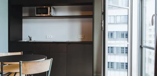 Amazing studio in a residence in Friedrichshain