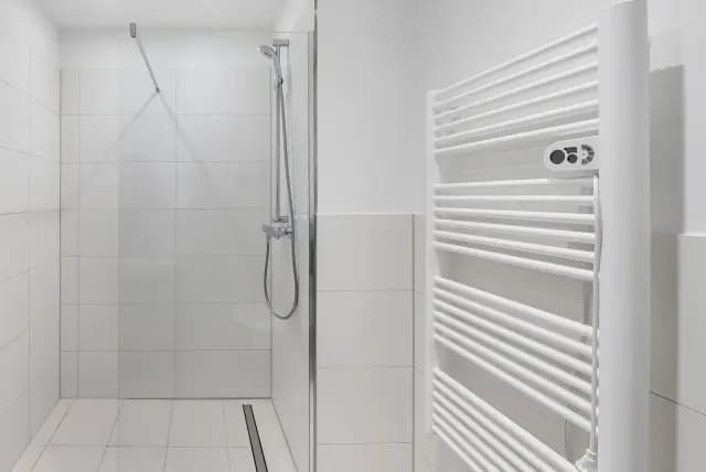 Unfurnished studio in Lichtenberg