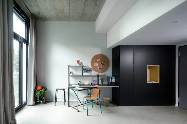 Modern studio in Frankfurt-Riedberg