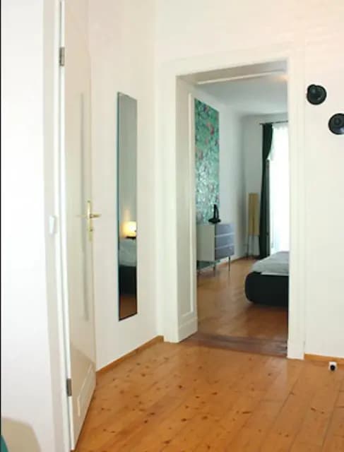 studio in Prenzlauer Berg image 4