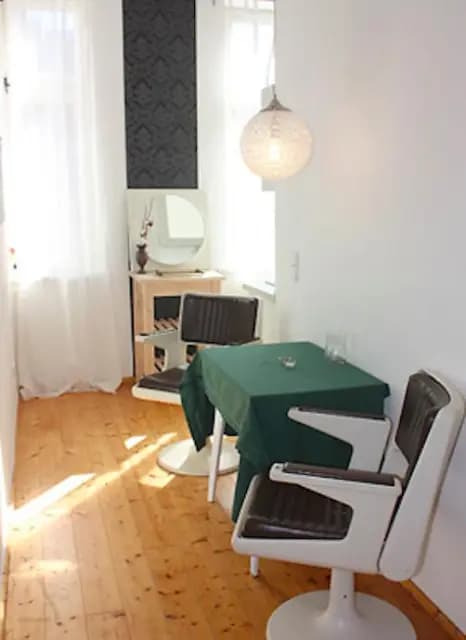 Compact and bright studio in Friedrichshain