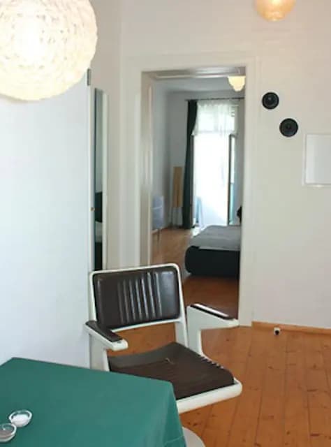 Compact and bright studio in Friedrichshain