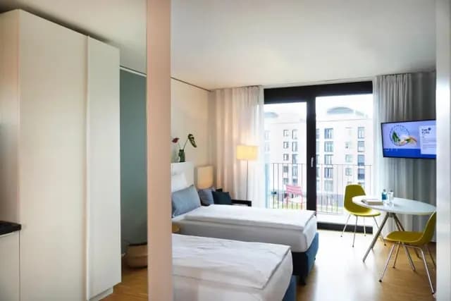 Bright studio apartment close to Olympiapark