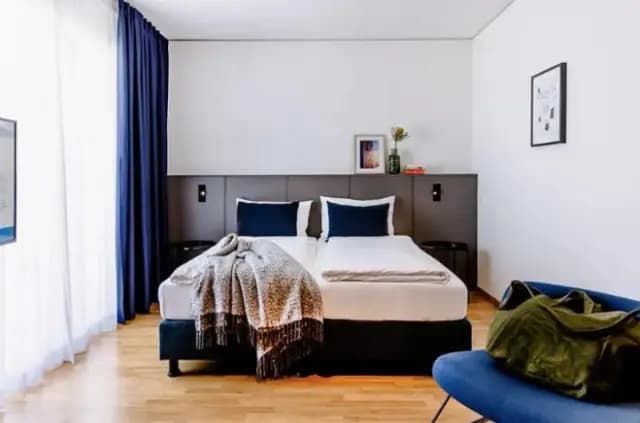 Appealing Studio close to Moosach metro station