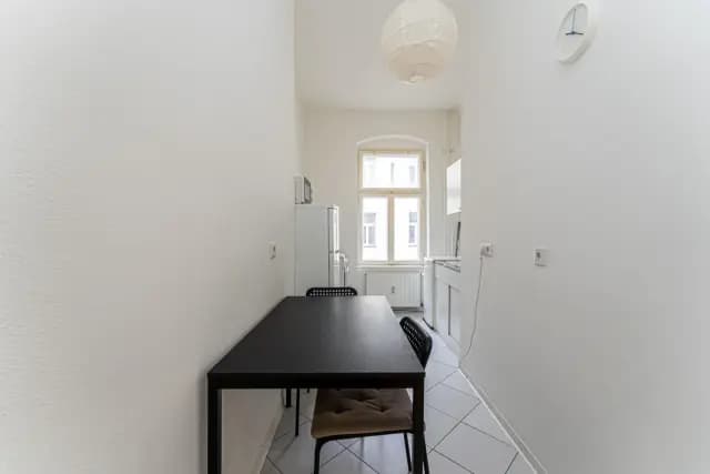 studio near Wisbyer Str.