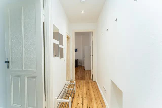 studio near Wisbyer Str. image 2