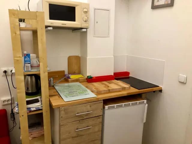 Fully Furnished Studio with Anmeldung