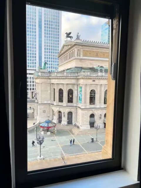 Opernplatz