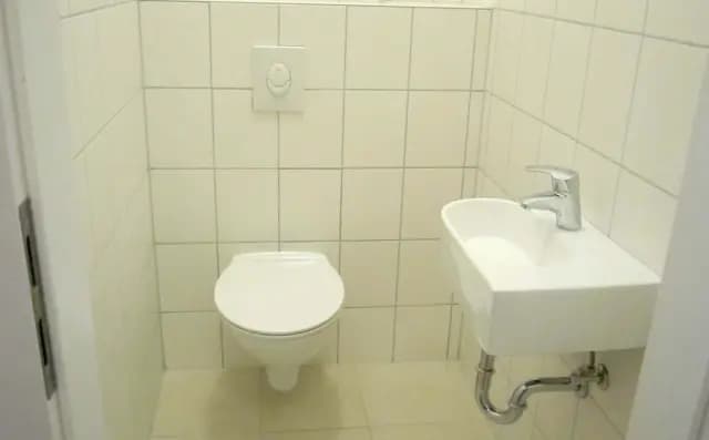 Zimmer in der Adolfstrasse