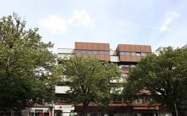 Zimmer in der Otto-Suhr-Allee