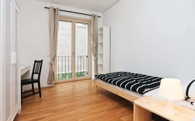 Hagenstrasse 10DE-04-003M