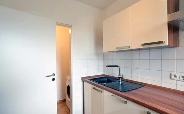 Zimmer in der Renoirallee