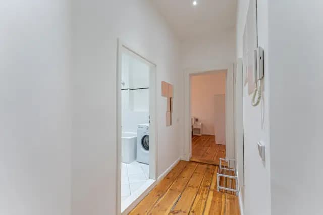 studio in Prenzlauer Berg image 2