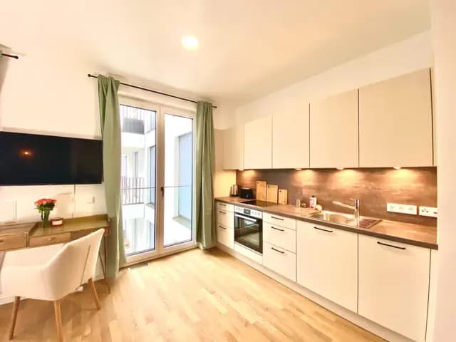 Spacious studio near the Ostbahnhof train station