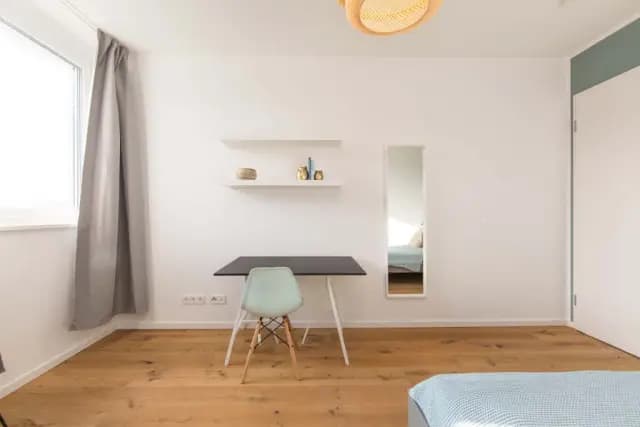 Zimmer in der Nazarethkirchstrasse 51 (Aufgang C)