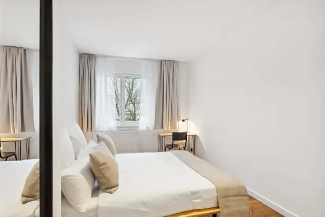 Zimmer in der Sickingenstrasse -