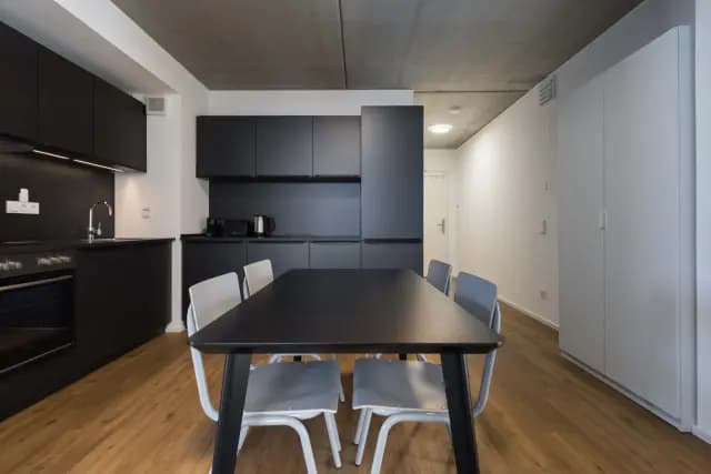 Zimmer in der Gref-Voelsing-Strasse