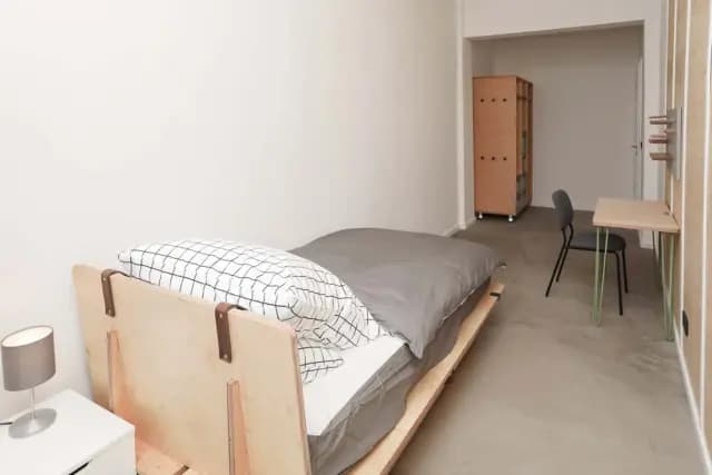 Zimmer in der Mullerstrasse A