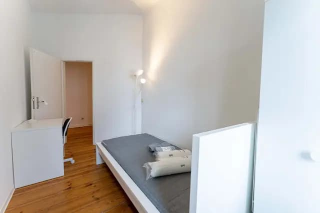BOXHAGENER STR. 50 -  VH 3. OG mitte (Gigacube) - 2408