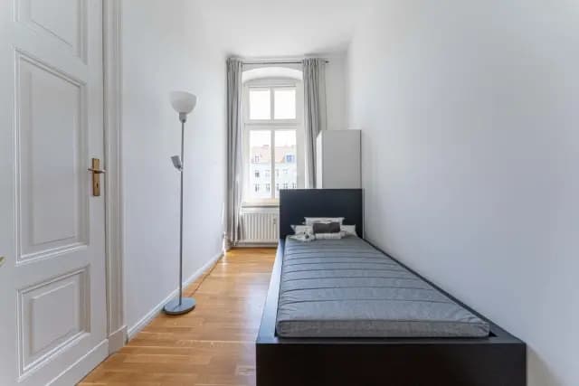 Greifswalder Str. 216, VH 2. OG rechts (Gigacube)