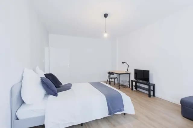 Zimmer in der Alt-Moabit