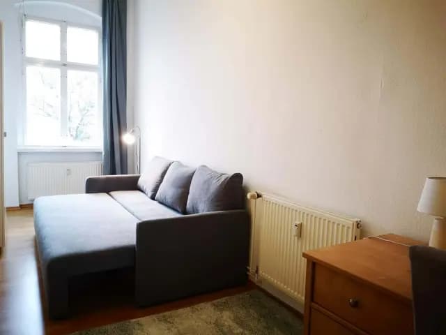 Private Room in 4 Room shared flat in Friedrichschain