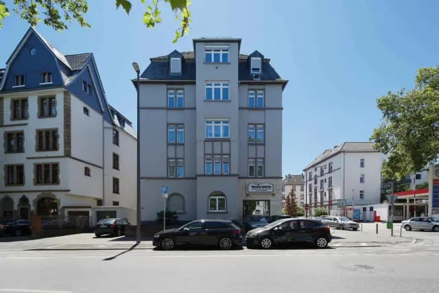 Zimmer in der Saalburgallee