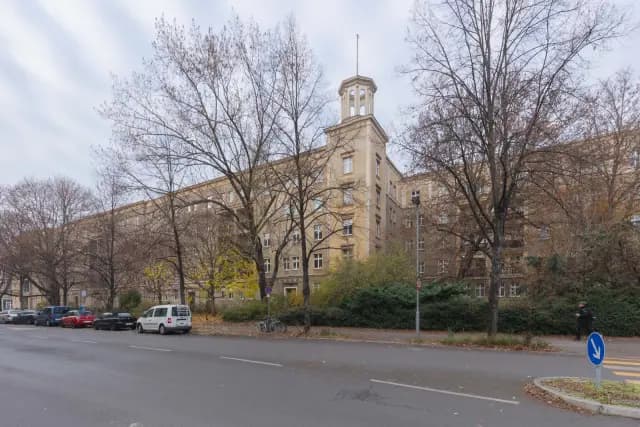 Zimmer in der Wedekindstrasse