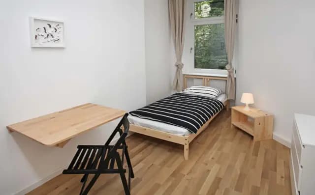 Ratiborstrasse 9DE-01-233M