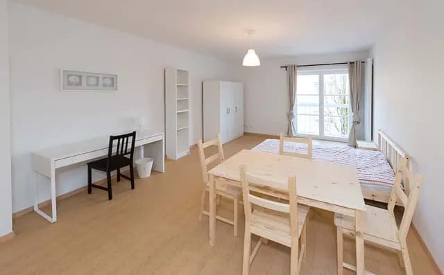 Zimmer in der Leopoldstrasse