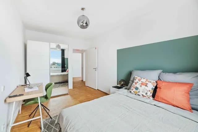 Zimmer in der Tubinger Strasse c