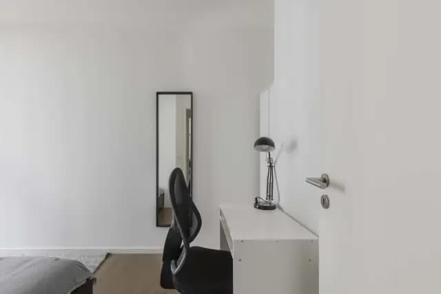 Zimmer in der Bernhard-Weiss-Strasse -