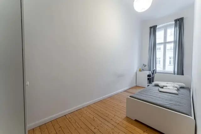 Room 1